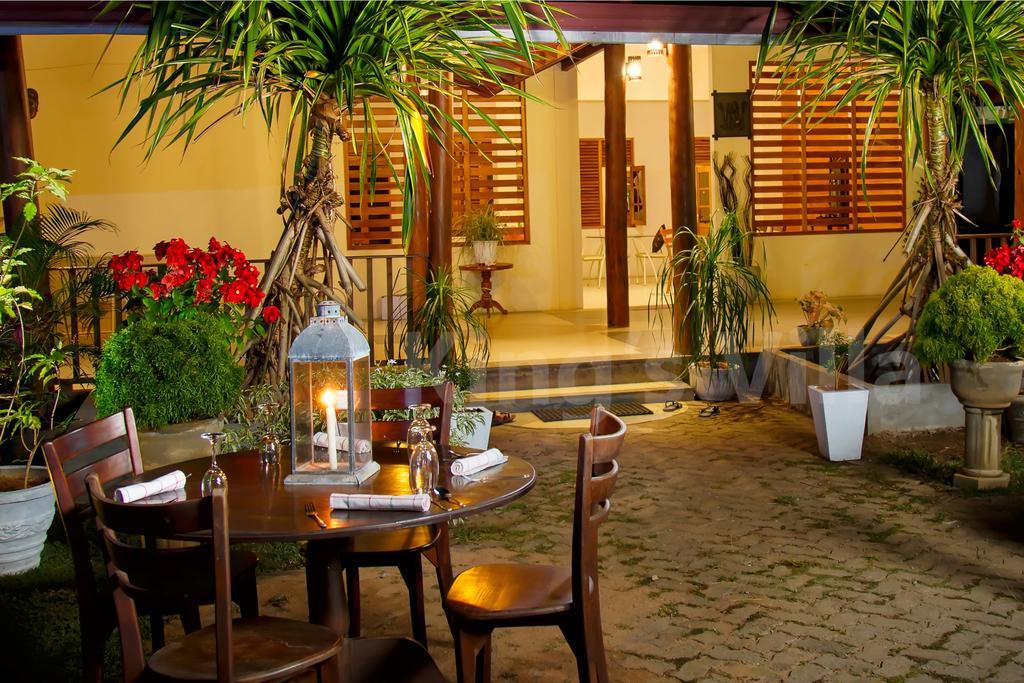 Kings Villa Tangalle Exterior photo